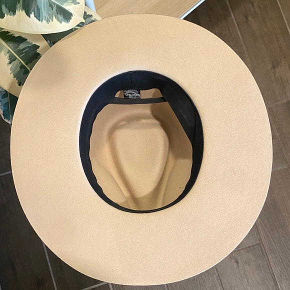 100% Wool Beige Wide-Brim Hat - Picture 4 of 7